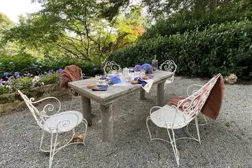 住宿加早餐 Château La Rametière