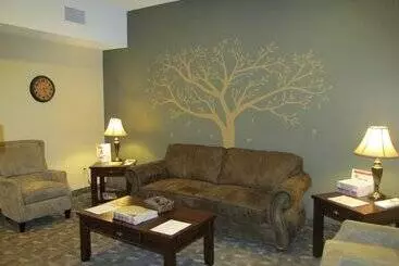 Отель Crystal Springs Inn And Suites