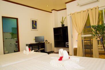 בית מלון כפרי Divegurus Boracay Beach Resort