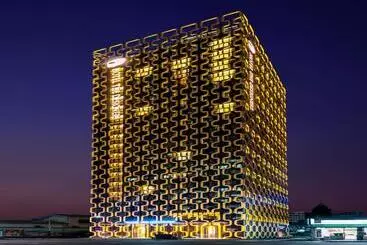 בית מלון כפרי The Designers Dongdaemun