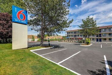 Motel 6kirkland, Wa  North Kirkland