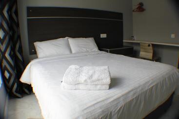 פנסיון Bercham Vacation House