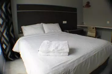 פנסיון Bercham Vacation House