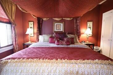 Общежитие 1000 Island Hart House