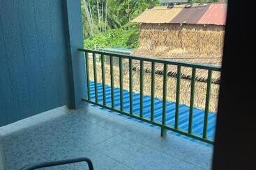 Pensjonat Nare Guest House