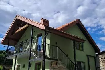 Pansiyon гостьовий дім білий пацюк