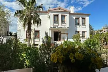 Cunda Alibeyhan Otel