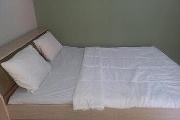 Hotel Spot On 92415 Bima House Syariah