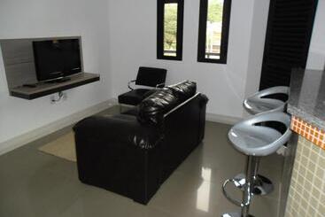 בית מלון כפרי Rancho Alegre Palace