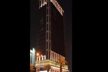 アパートホテル Ascott Tahlia Jeddah