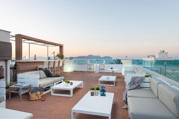 Hotelli Llaut Boutique