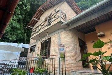 Vandrarhem Vilarejo   Pousada E Bistrô