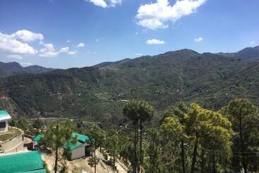 Hotel Dhara Doorway To Inner Peace