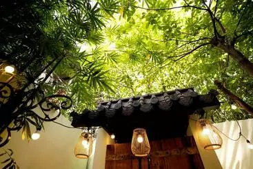 هتل کپسول The Lovenote Home