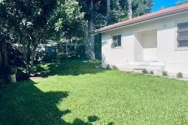 Majatalo Snamel Guest House Waterfall