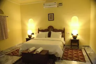 ホテル Fort Chabariya