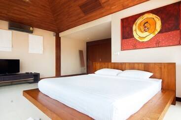 Hotel Baan Napoli Luxury Villa