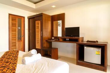 酒店 Baan Rabieng Resort