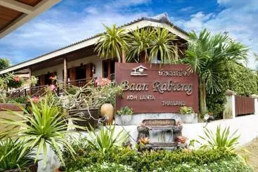 Hotelli Baan Rabieng Resort