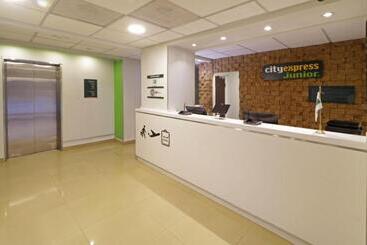 فندق City Express Junior By Marriott Toluca Aeropuerto