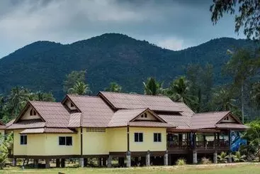 בית מלון כפרי Hin Bhai Resort