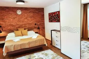 هتل آپارتمان Hiša Wambrechtsamer   House Wambrechtsamer