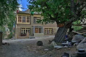 Sumdo Saspotse Farmstay