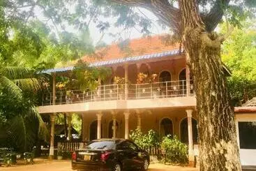 ペンション New Land Guest House