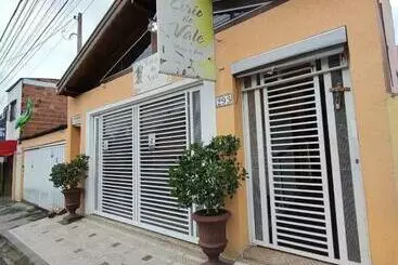 ユースホステル Pousada Lirio Do Vale