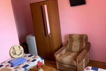 Pensión Guest House Barhatniy Sezon