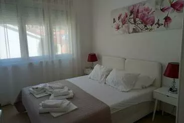 پانسیون Solaris Apartments