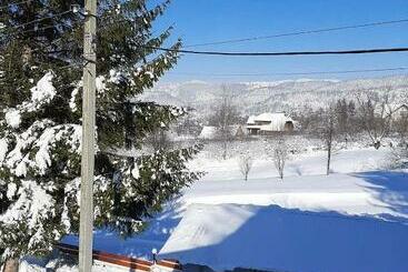 Pensió Zorianyy Guest House