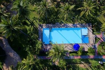 ホテル Riviera Resort