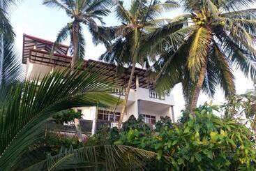 펜션 Peacock Wings Guest