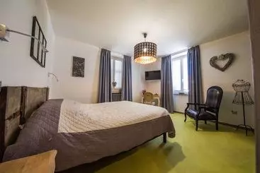 ツーリストアパートメント Guesthouse Le Vauban