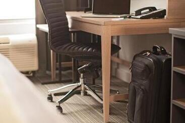 فندق Country Inn & Suites By Radisson, Smithfieldselma, Nc