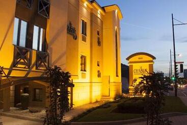 هتل Le Chablis Cadillac