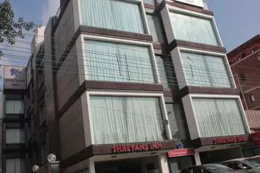 فندق Shreyans Inn