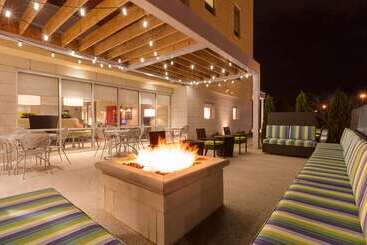 فندق Home2 Suites By Hilton Canton