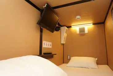 Capsulehotel Tokyo Ginza Bay
