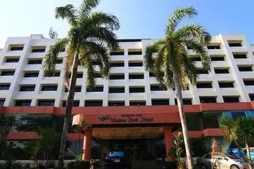 Hotel Wattana Park