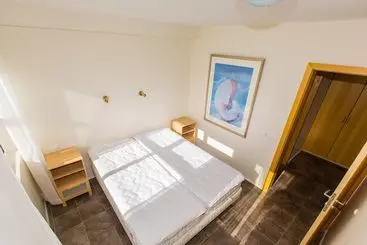 آپارتمانهای توریستها Our Home Apartments