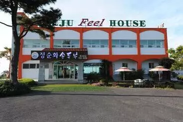 Pensiune Jeju Feel House