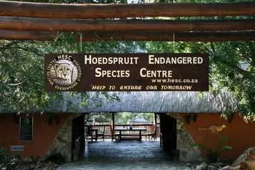 پانسیون Sunbird Lodge