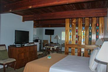 Hotel Beachfront Inn