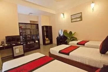 پانسیون Ngan Phu Villa