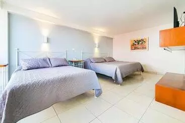 فندق Balcon Del Alferez