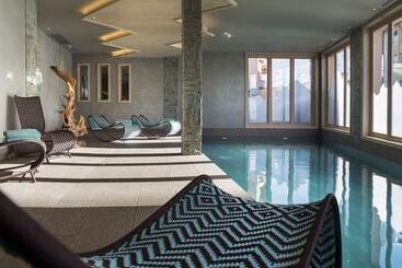 هتل Hôtel Le Taos