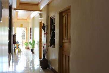 Отель Princess Armicha Tourist Inn