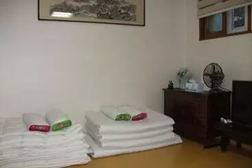 ペンション Hyosunjae Hanok Guesthouse